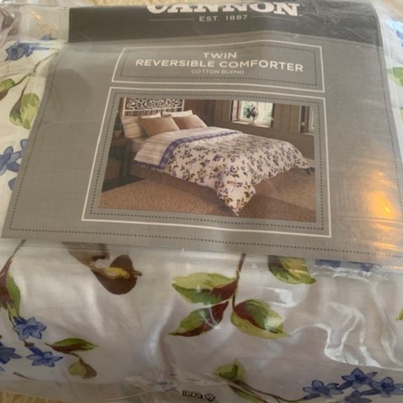 Cannon Other - Cannon twin comforter